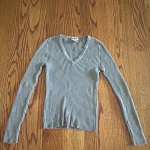 Old navy sweater